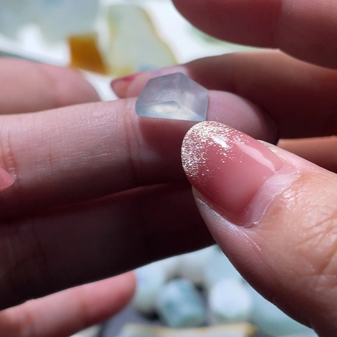 定制翡翠未镶嵌蛋面