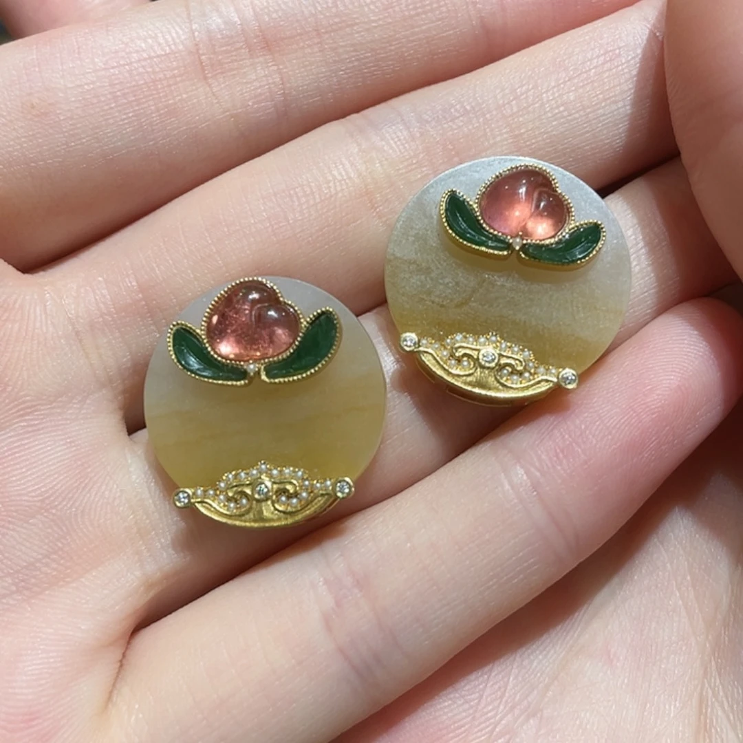 翡翠18K金镶嵌耳钉