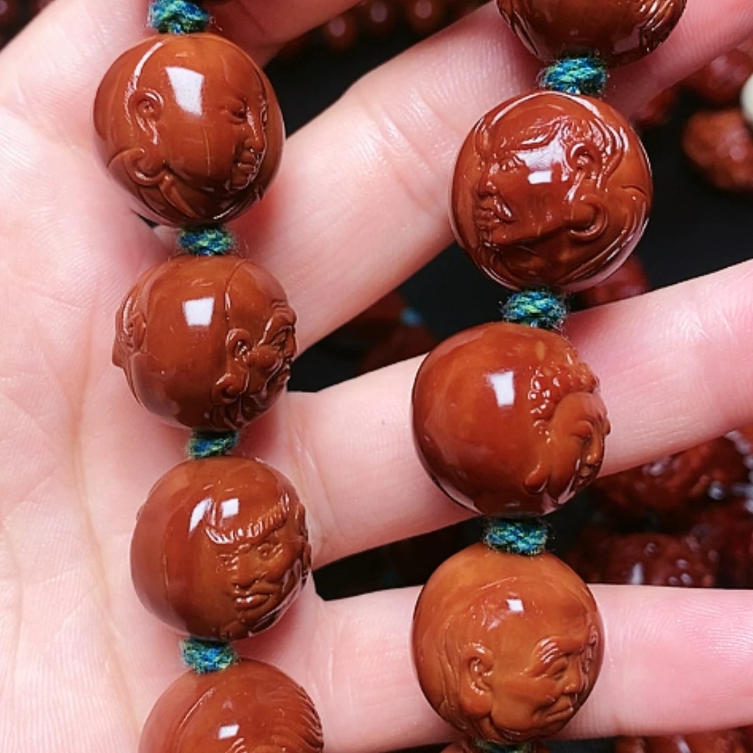【闪购商品】橄榄核吊坠十八罗汉手持