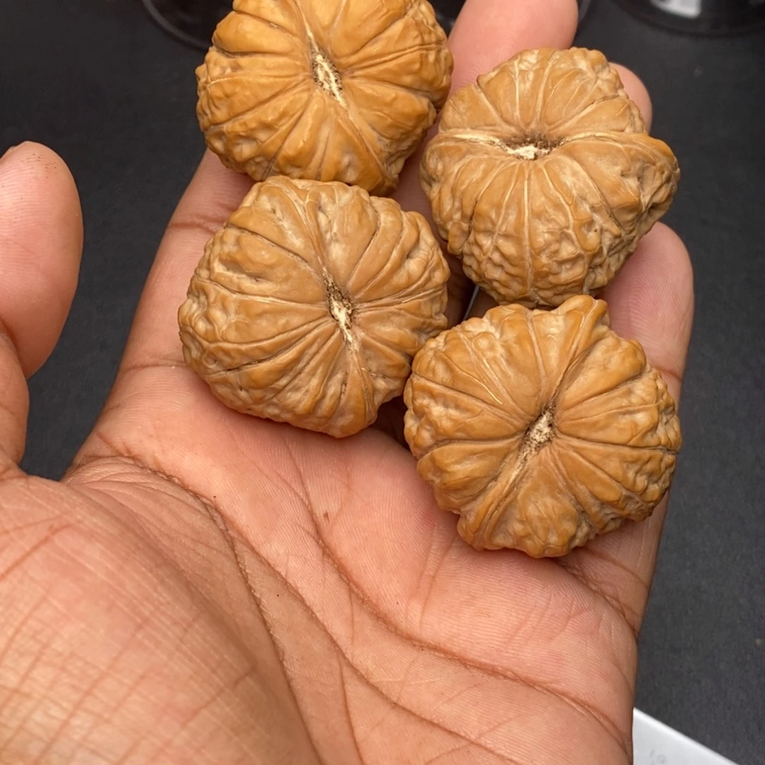 执***悟吊坠文玩核桃两对39尺寸南瓜墩全品无修