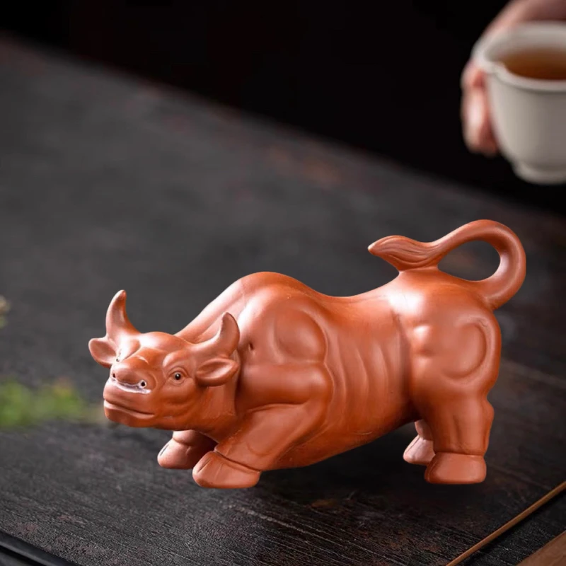 牛气冲天茶宠摆件精品紫砂牛牛招财手工创意势不可挡茶桌茶道摆设