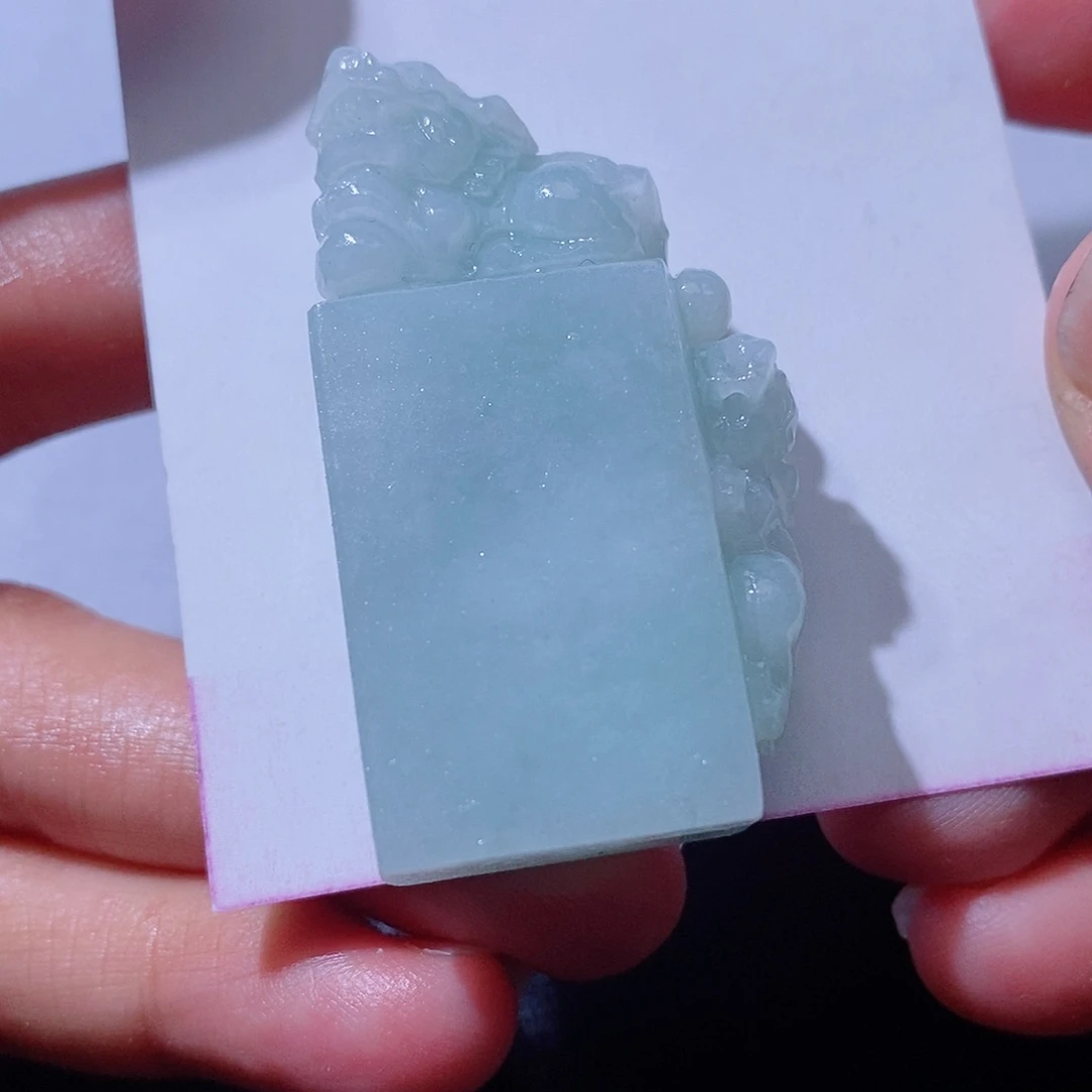 定制翡翠未镶嵌翡翠