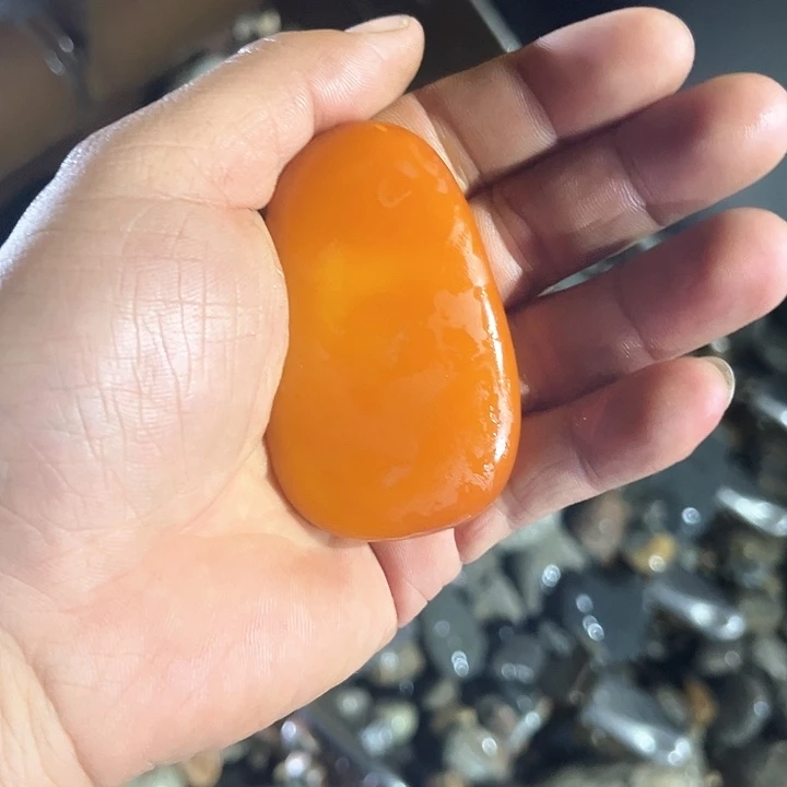 未镶嵌和田玉（糖玉）挂件