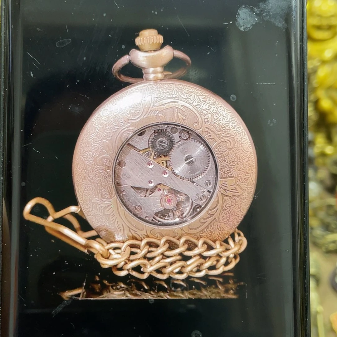 桂***郎黄铜材质精品摆件