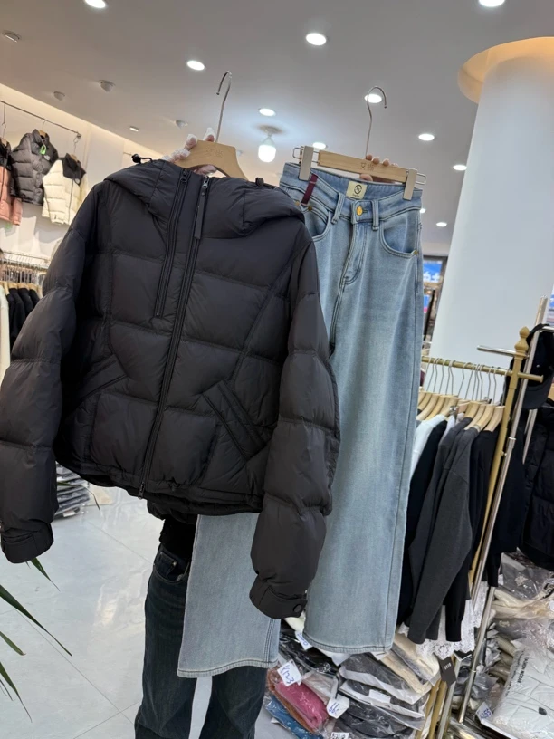 2024新款女士百搭香港一诺（冬日恋曲)外套