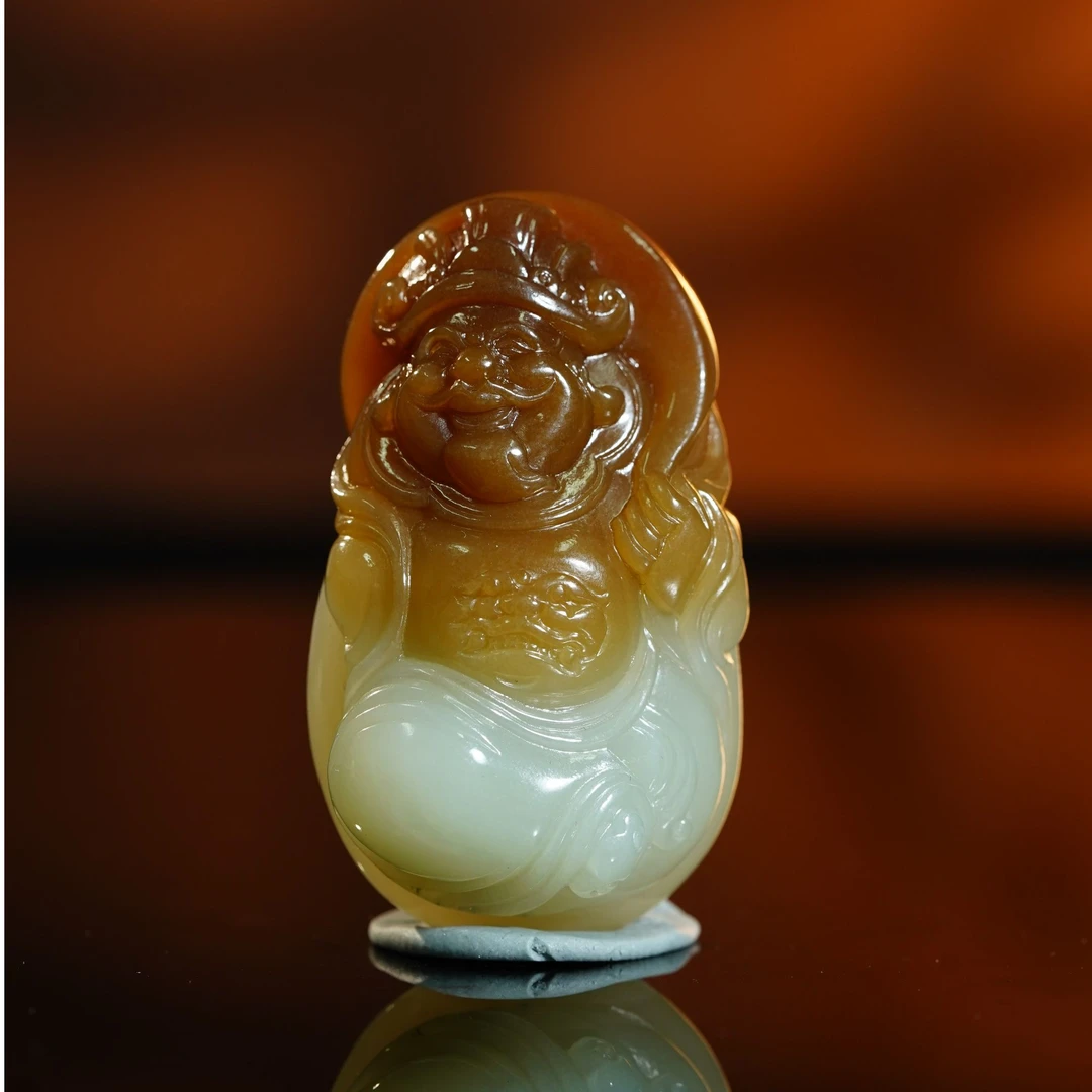 和田玉且末糖白喜财神手把件 55.5g L251027048