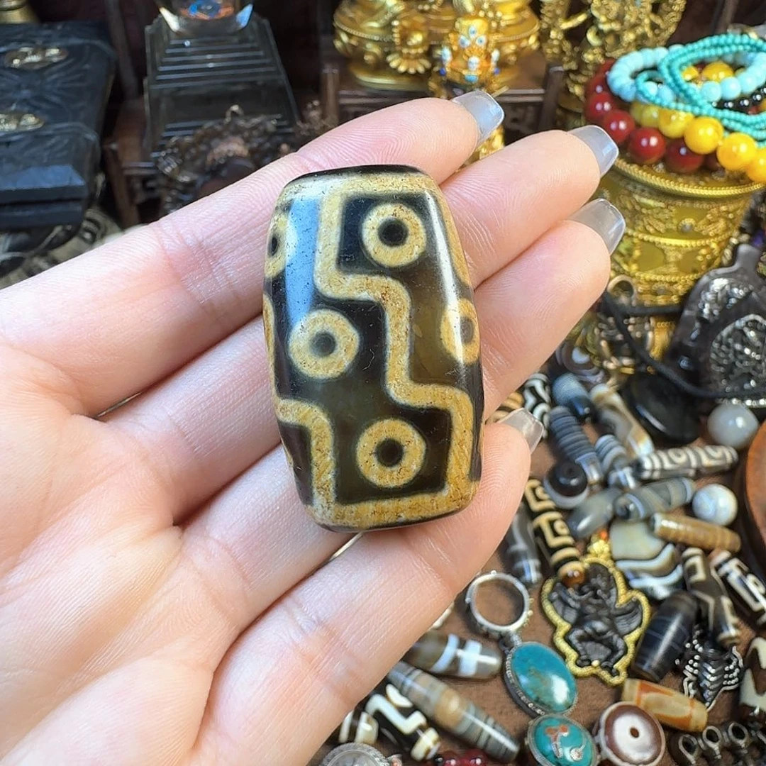 泥塑扎西德勒独特设计