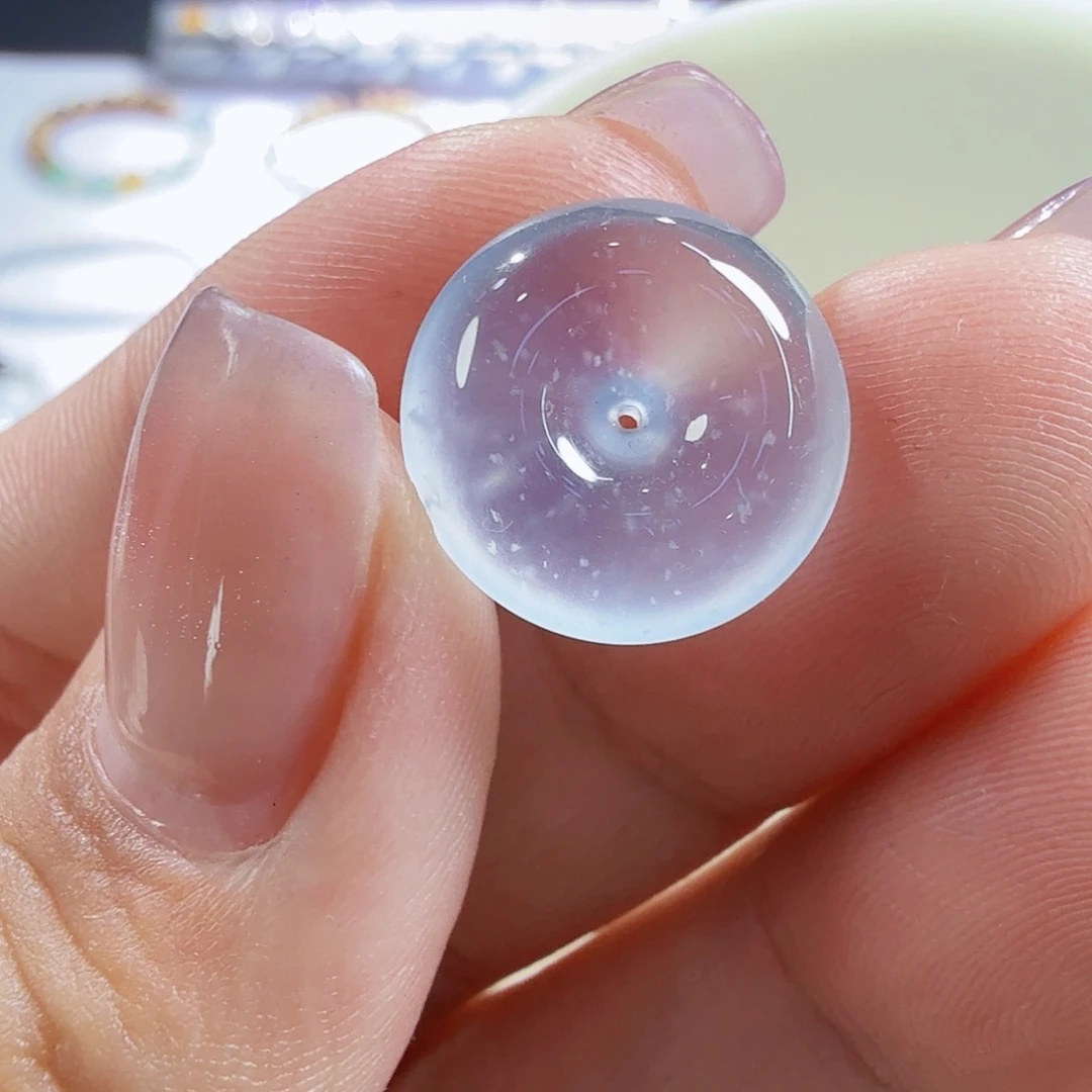 翡翠未镶嵌颈饰裸石