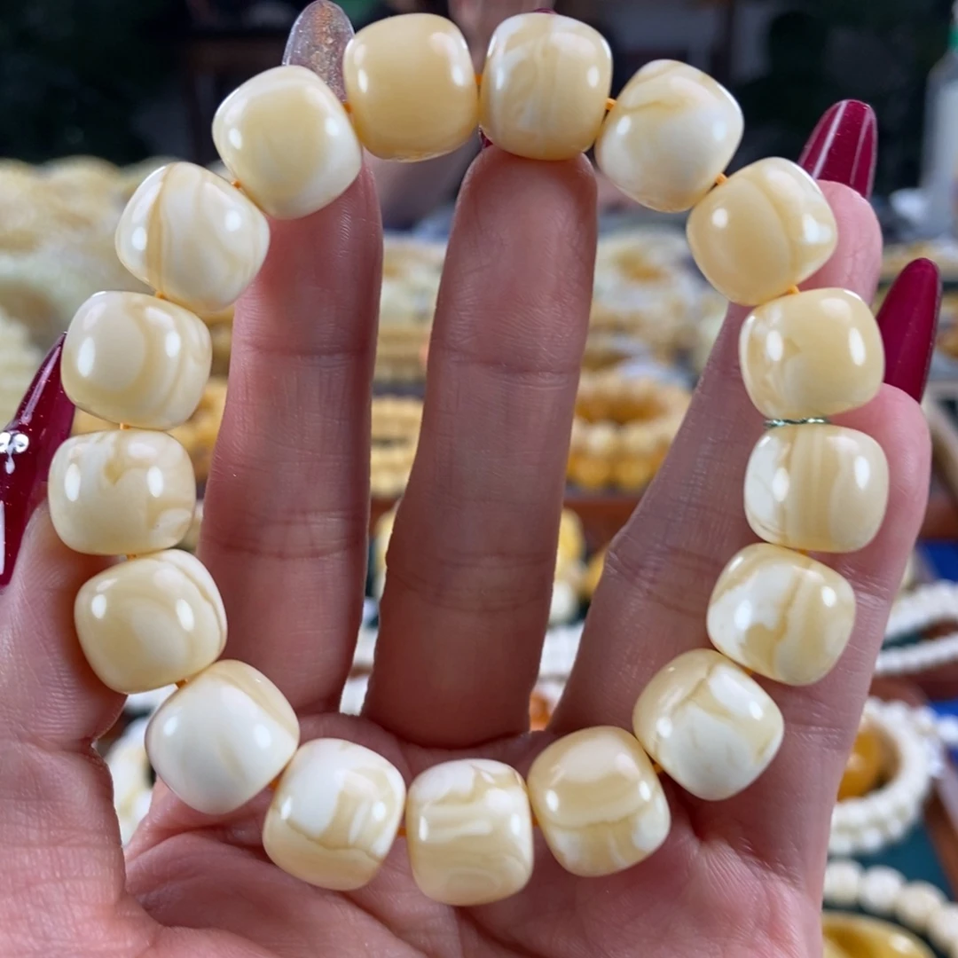 琥珀未镶嵌珠宝奇石13老型22.84