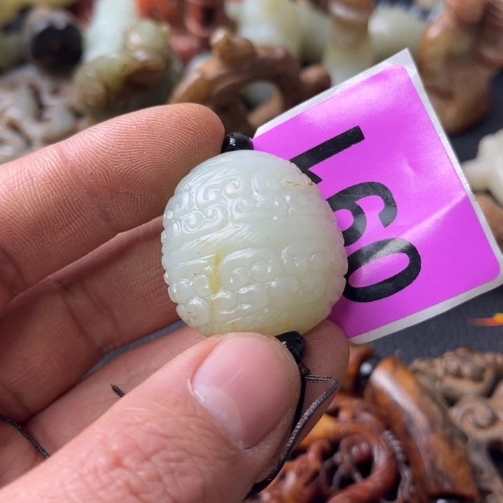 和田玉颈饰未镶嵌玄*