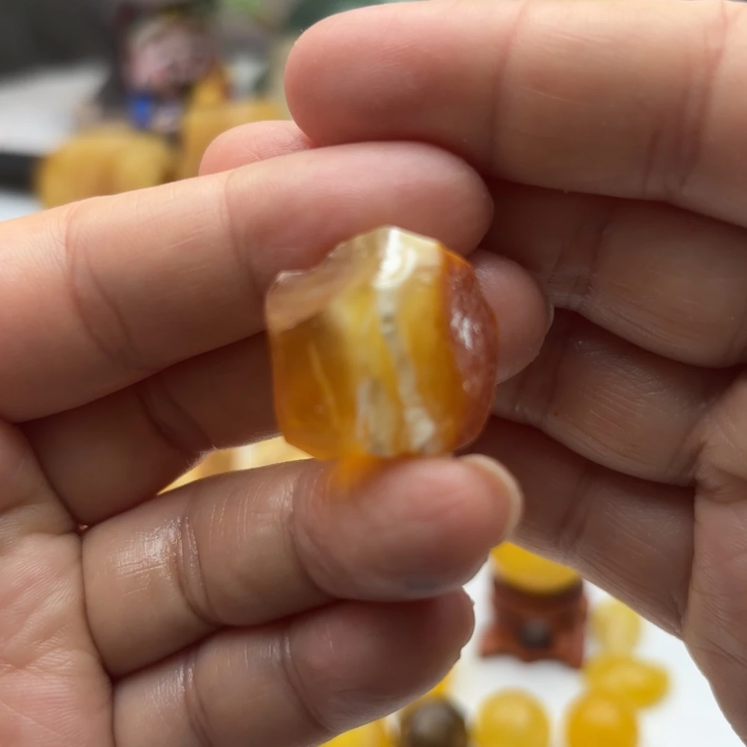 定制琥珀未镶嵌W*L琥珀