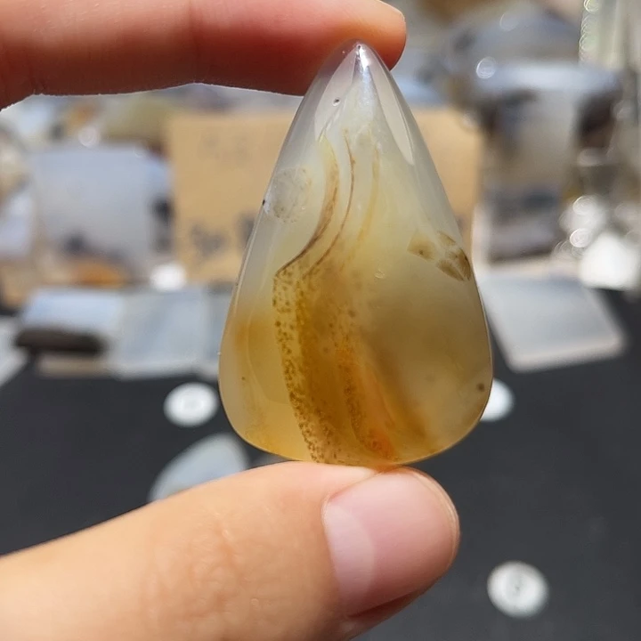 未镶嵌玉牌玛瑙/玉髓