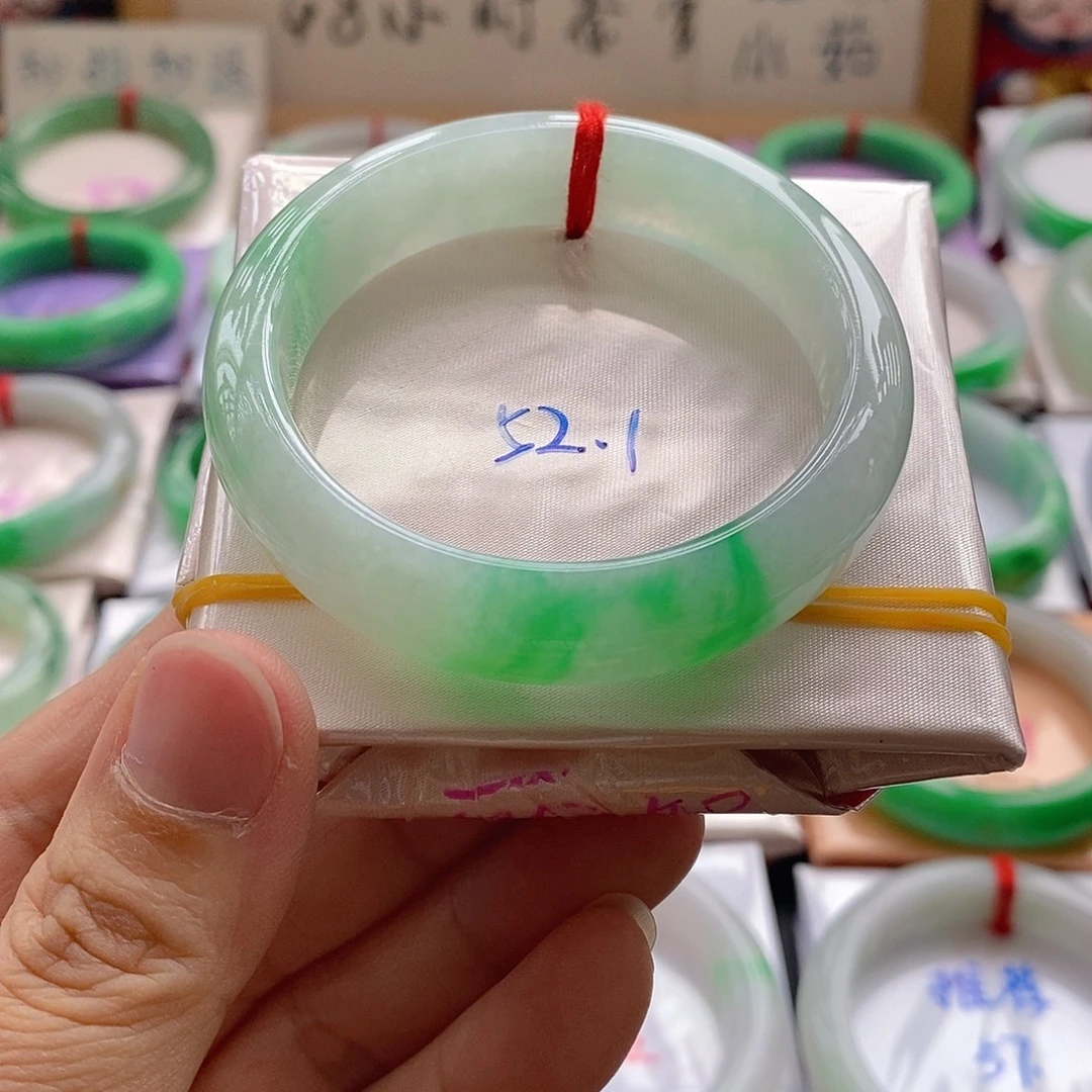 翡翠未镶嵌手镯2号