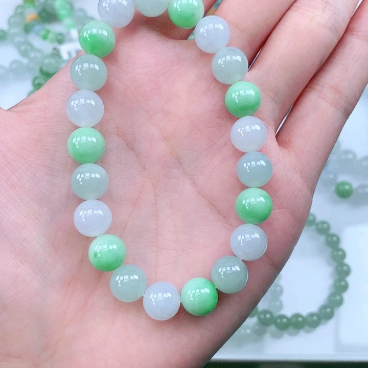 未镶嵌手链翡翠?**壳翡翠