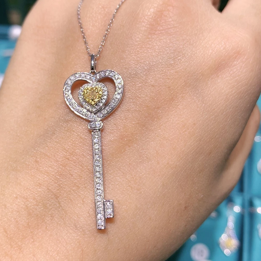 【闪购商品】钻石颈饰18K金镶嵌钻石项链