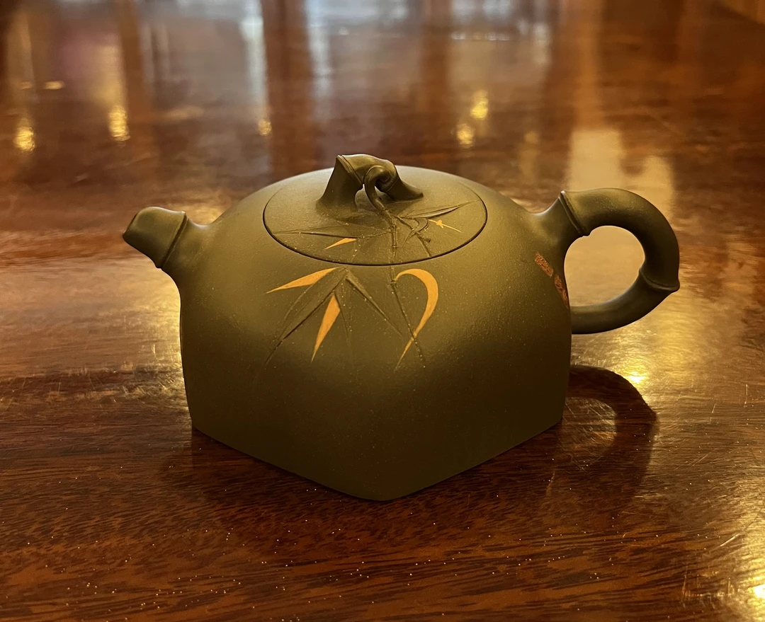 月下潇湘壶  绿泥  黄金容量230cc左右 蒋老师作品 手工紫砂壶