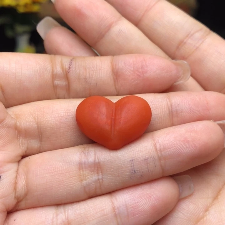 南红玛瑙未镶嵌颈饰