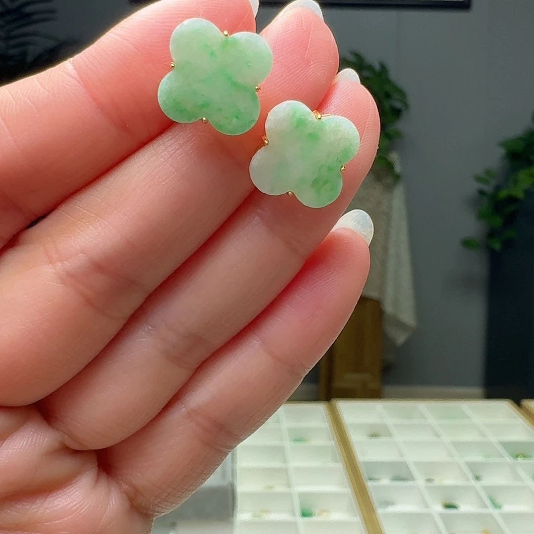 翡翠银S925镶嵌耳饰天然