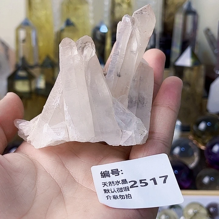 未镶嵌颈饰水晶晶簇