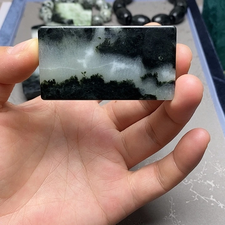 独山玉未镶嵌无事牌
