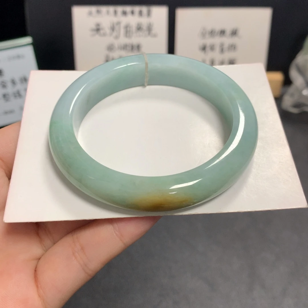 翡翠未镶嵌手镯68号54-11.4-8.9