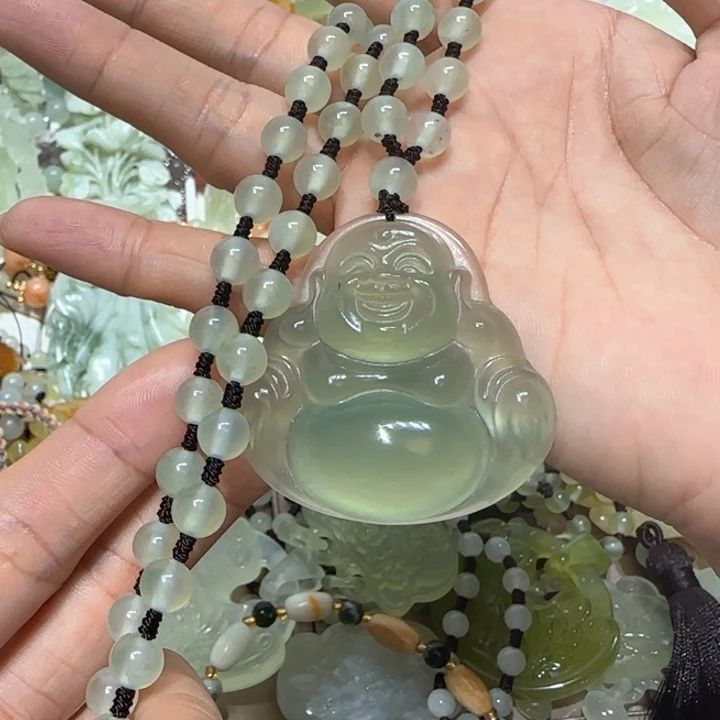 蛇纹石玉吊坠未镶嵌亓**禾