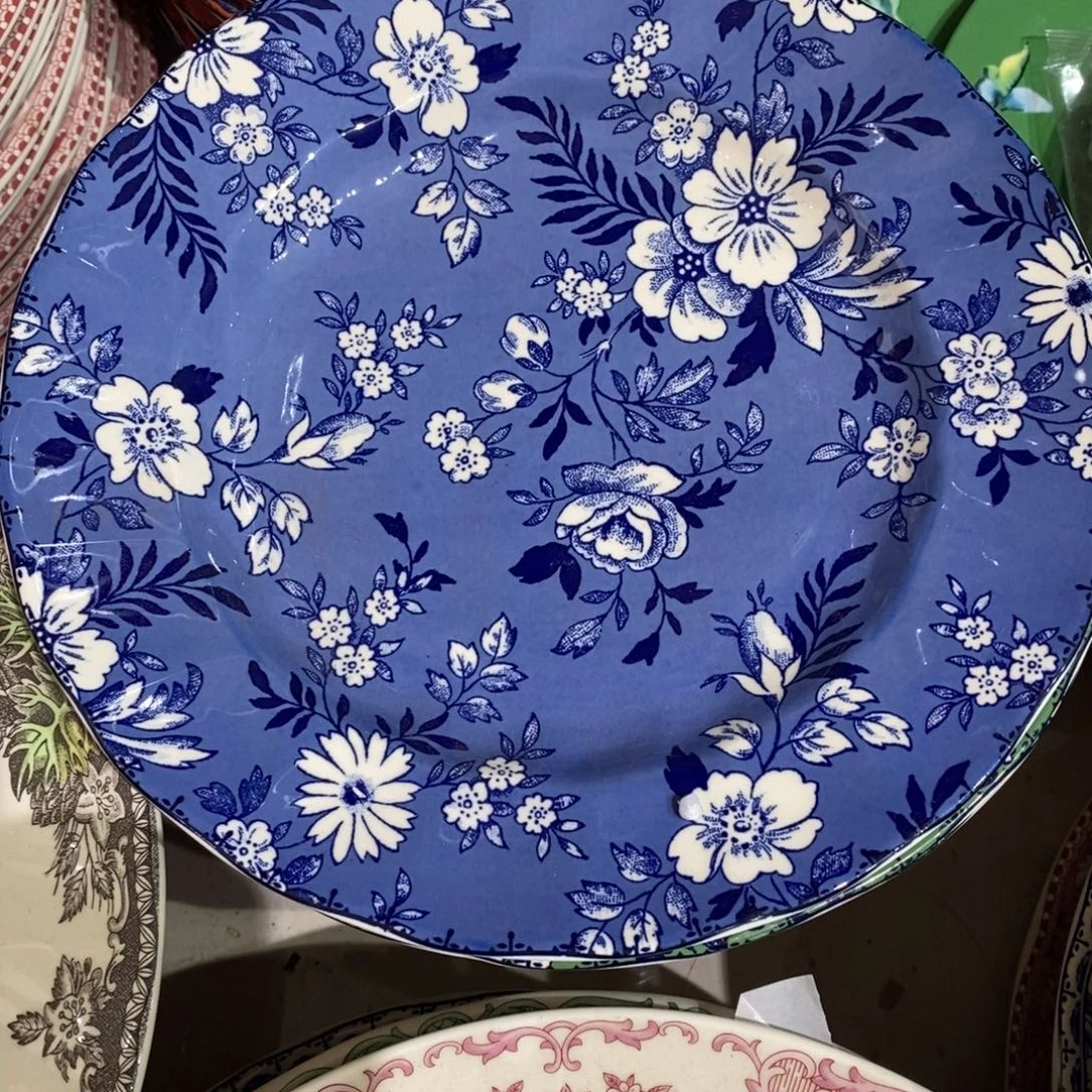 瓷微瑕四色花蓝色