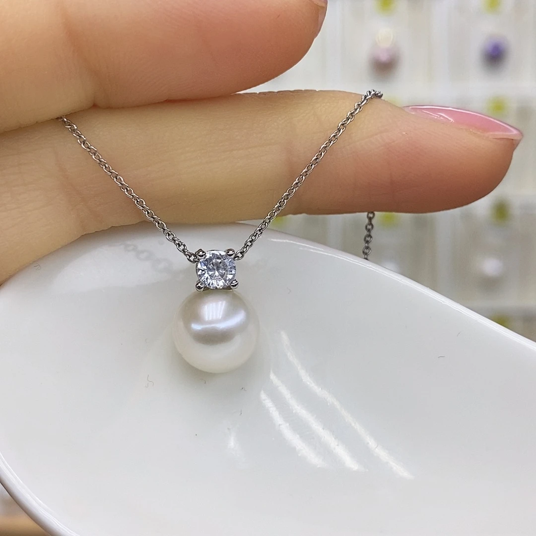 未镶嵌吊坠(赠链)海水珍珠