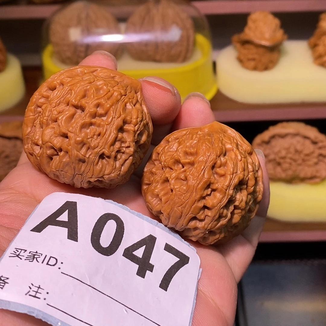 把件文玩核桃38水龙纹异形