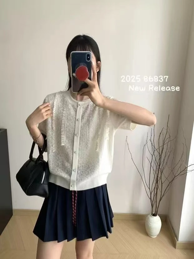 0503-12 女款气质时尚气质针织衫 GD  86837  ZJ
