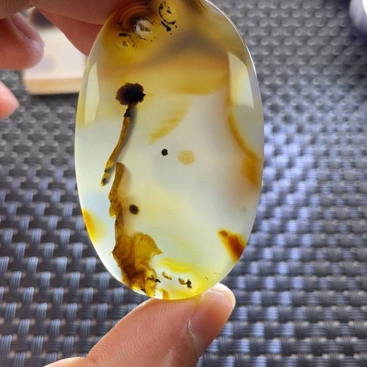 未镶嵌颈饰玛瑙/玉髓与**进