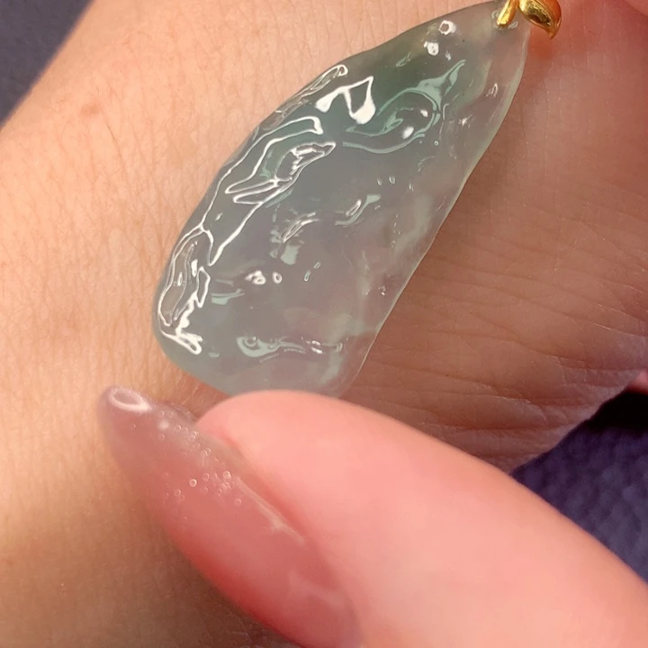 翡翠18K金镶嵌颈饰翡翠