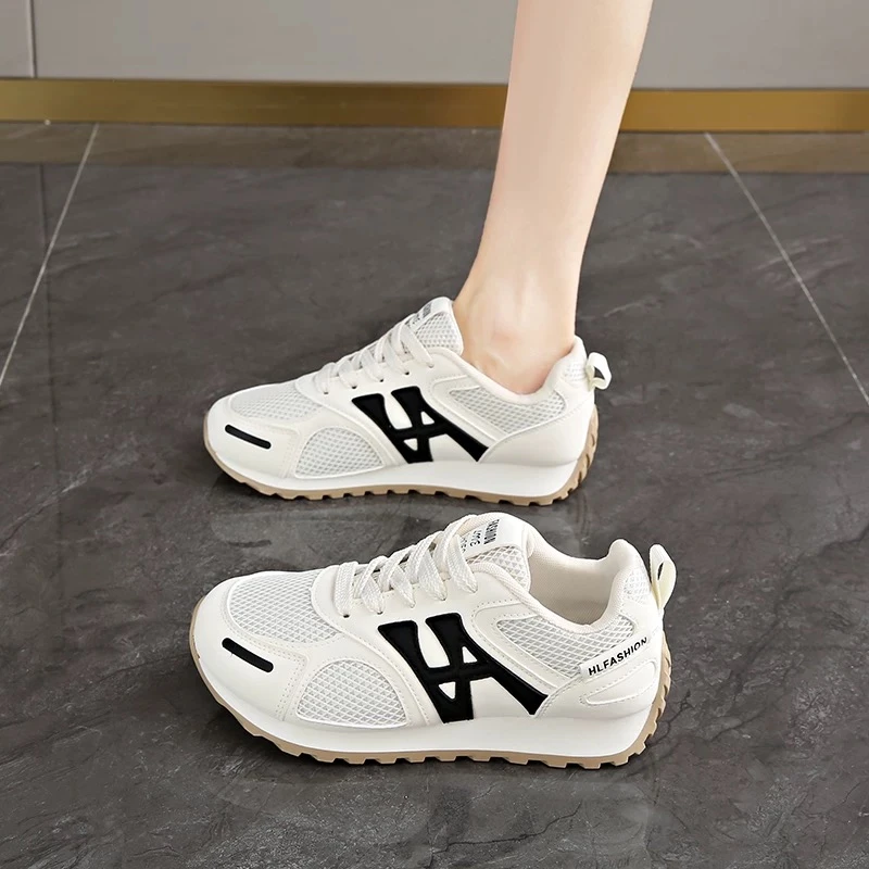 春夏新款女生运动时尚百搭尤莱特潮流网面阿甘鞋HL8826