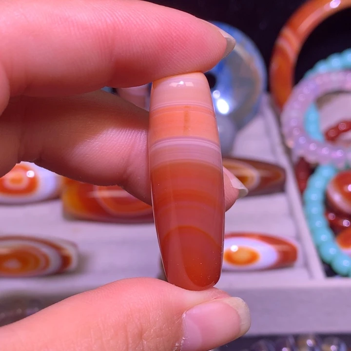 未镶嵌玛瑙/玉髓珠宝奇石