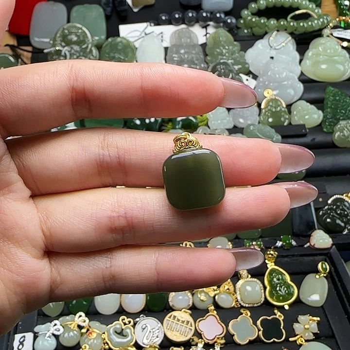 和田玉银S925镶嵌颈饰