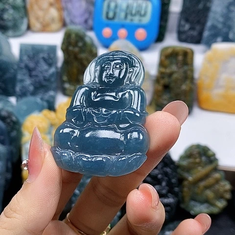 追***～未镶嵌定制翡翠观音