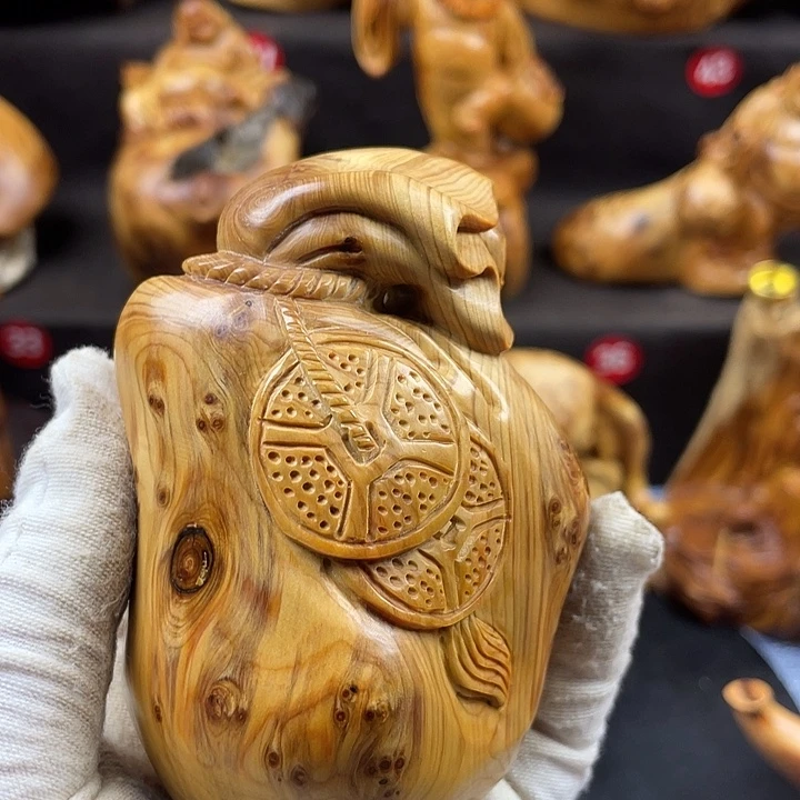 柏木（崖柏）钱袋手把件