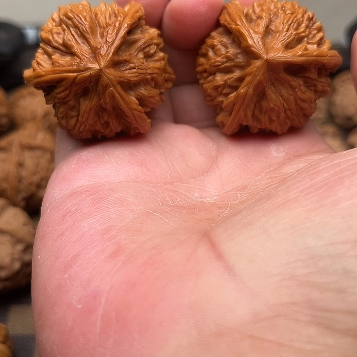 吊坠文玩核桃你们都在