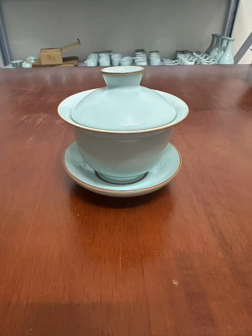 原矿天青微瑕马蹄元宝盖碗
