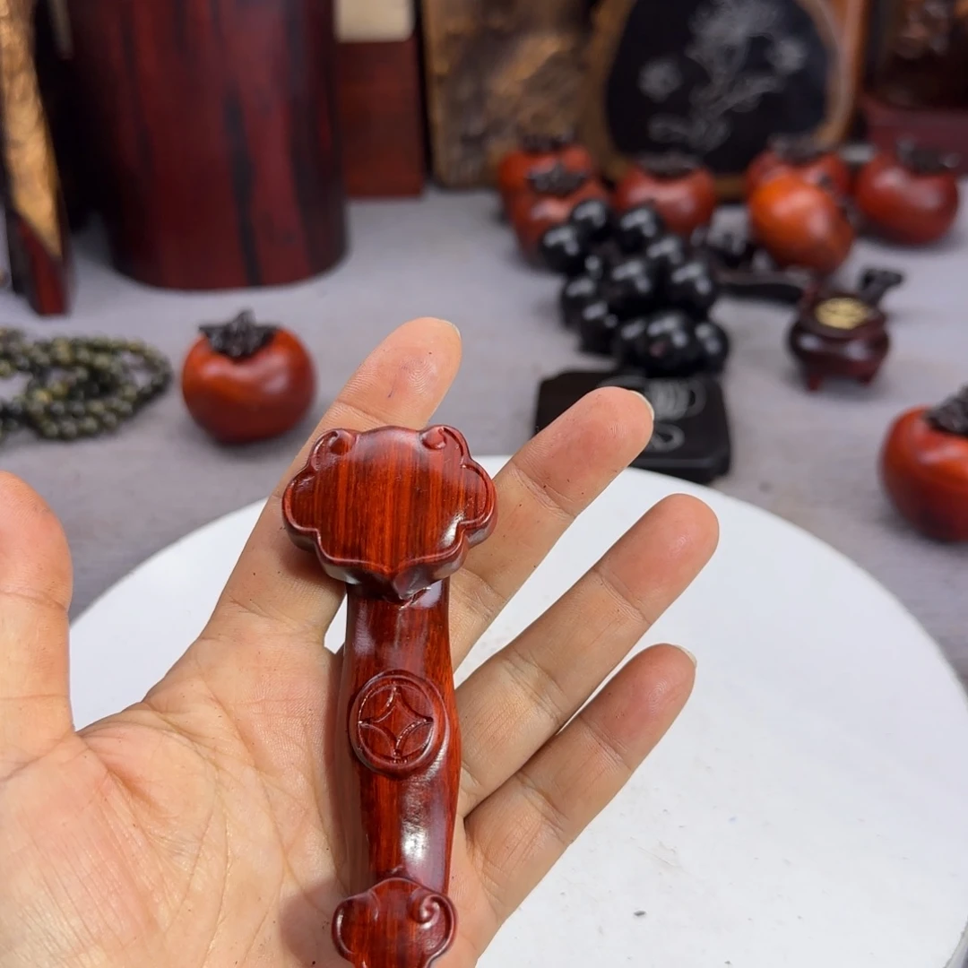 大果紫檀（缅甸花梨）薇**莉