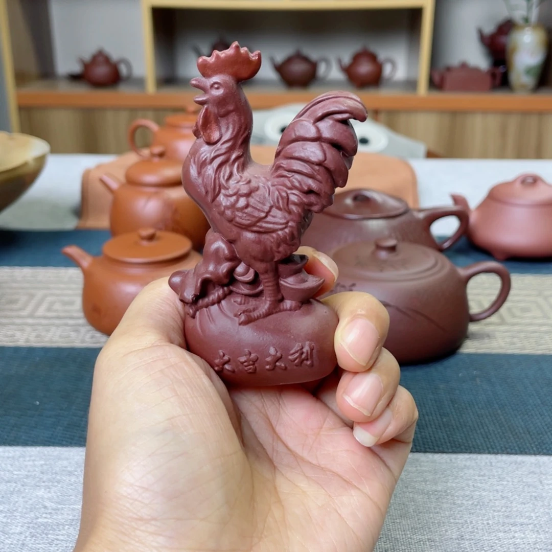 茶壶紫砂大吉大利。
