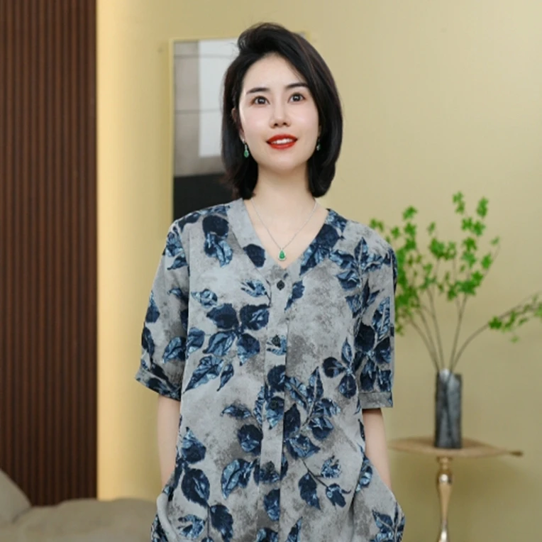 BEIJU 2025新款时尚气质百搭显瘦圆领轻奢洋气设计感上衣衬衫0069