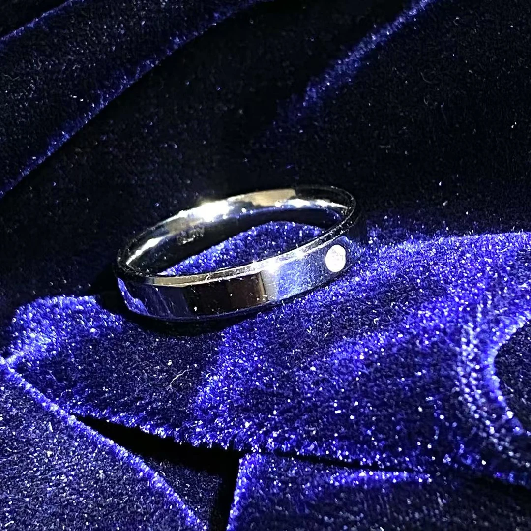 《千年甄选》中.缅A1-77白光壁男女戒0.1CT戒指