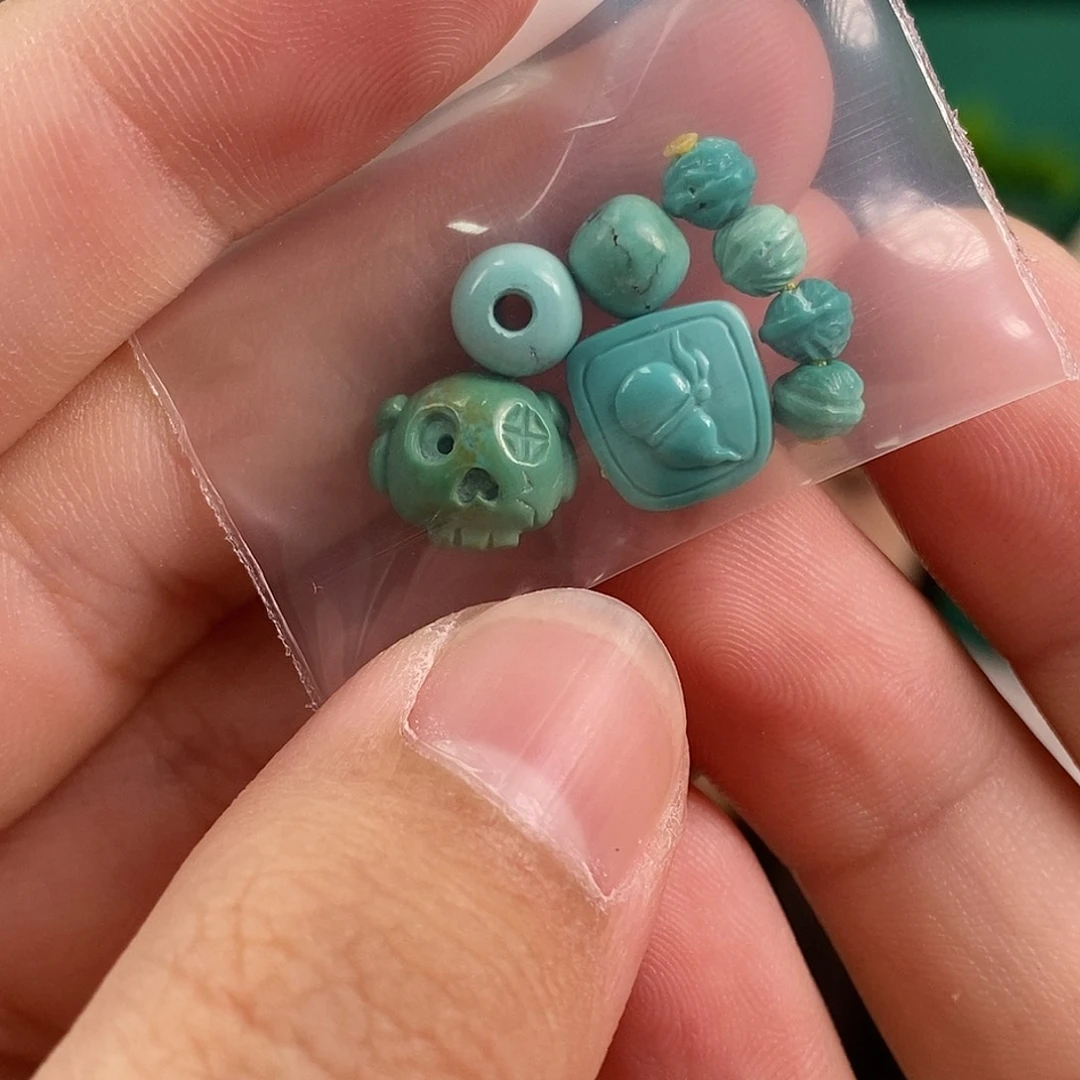 绿松石珠宝奇石未镶嵌