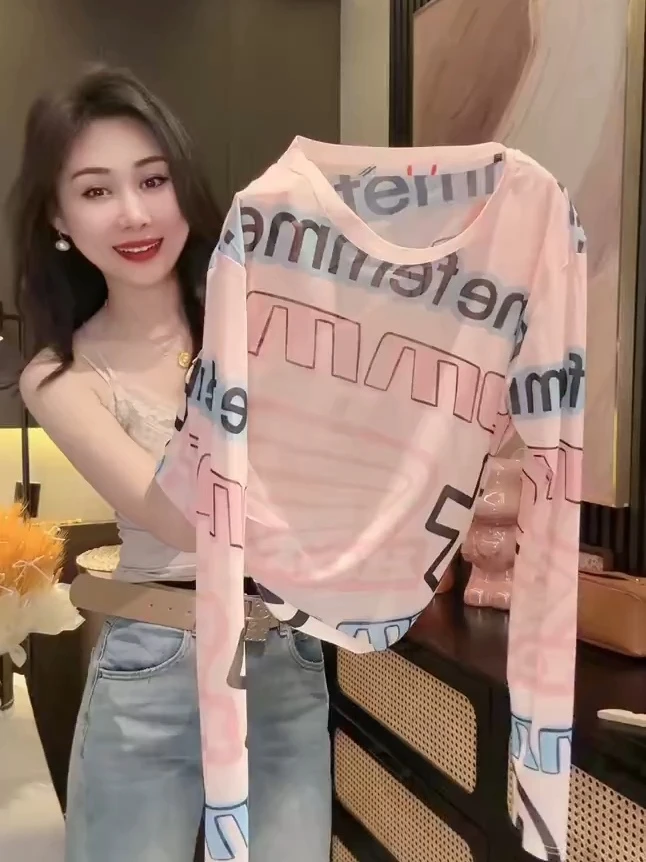 运动休闲减龄圆领扎染印花T恤女士夏季防晒字母长袖一年四季可穿