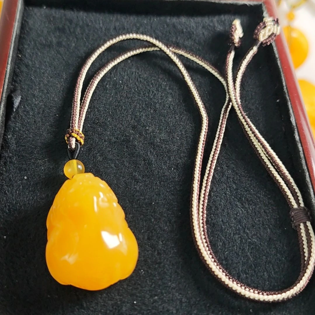 蜜蜡吊坠(赠链)未镶嵌