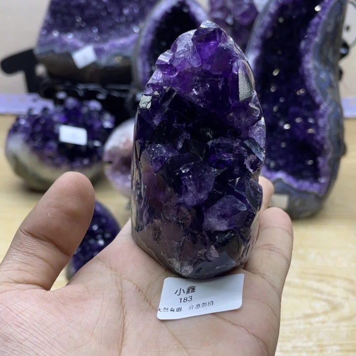 未镶嵌大型摆件（非配饰）紫晶
