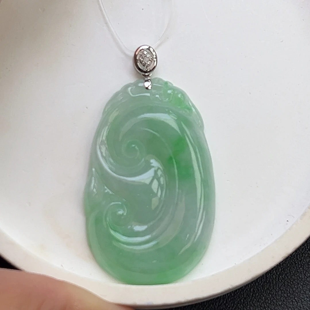 吊坠(不含链)18K金镶嵌翡翠YM 1095-7