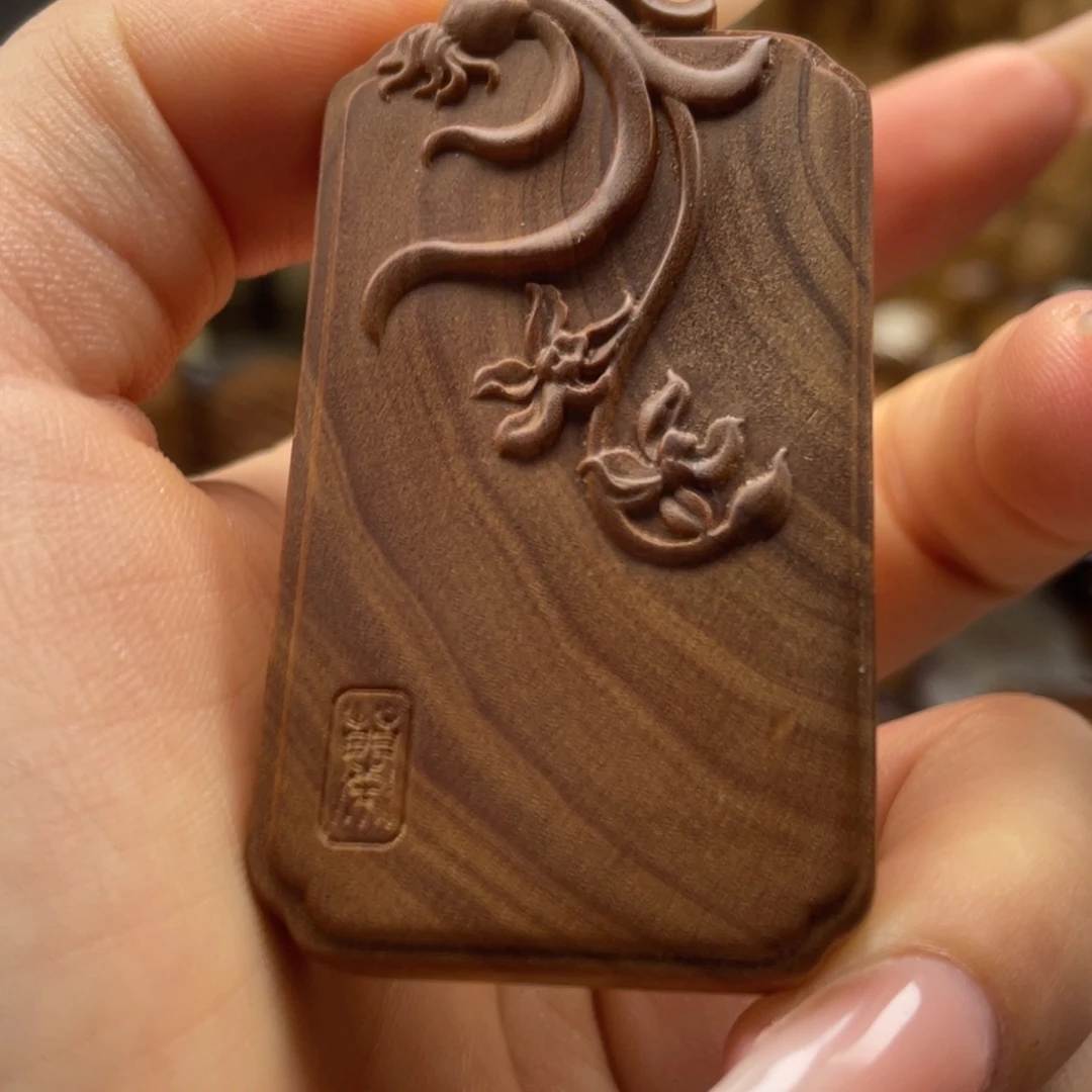 檀香木老山檀香兰花