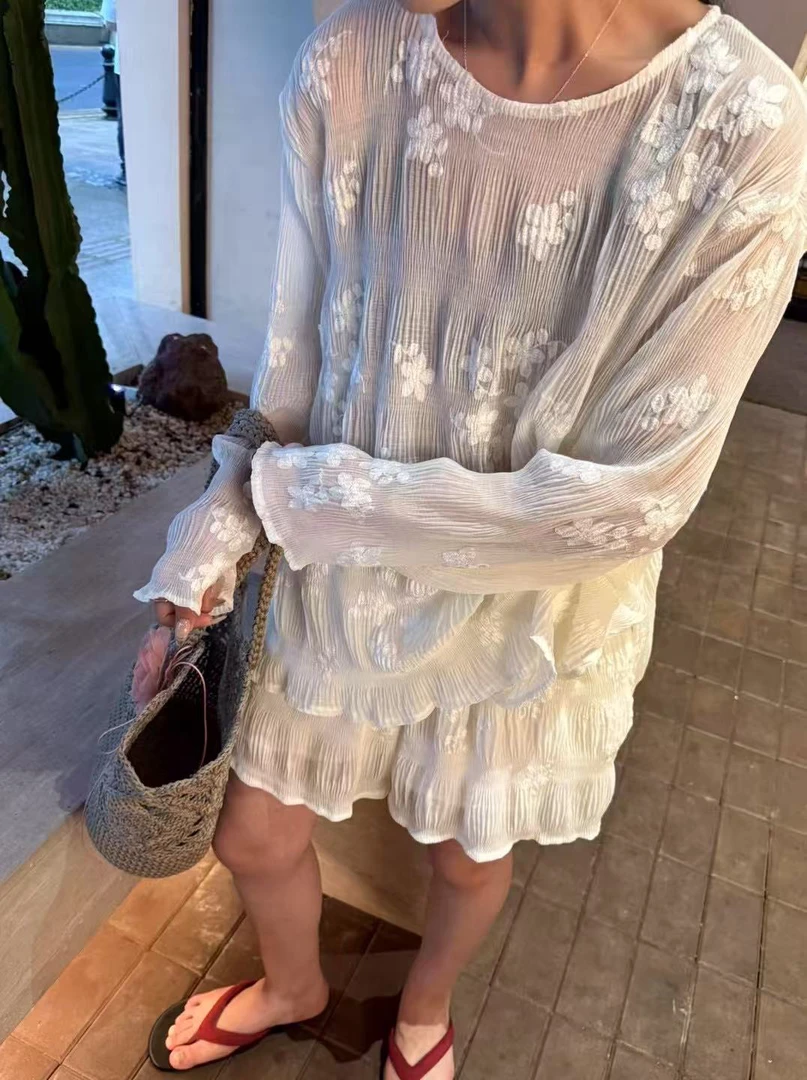 MINi9570刺绣褶皱韩系显瘦短裤套装